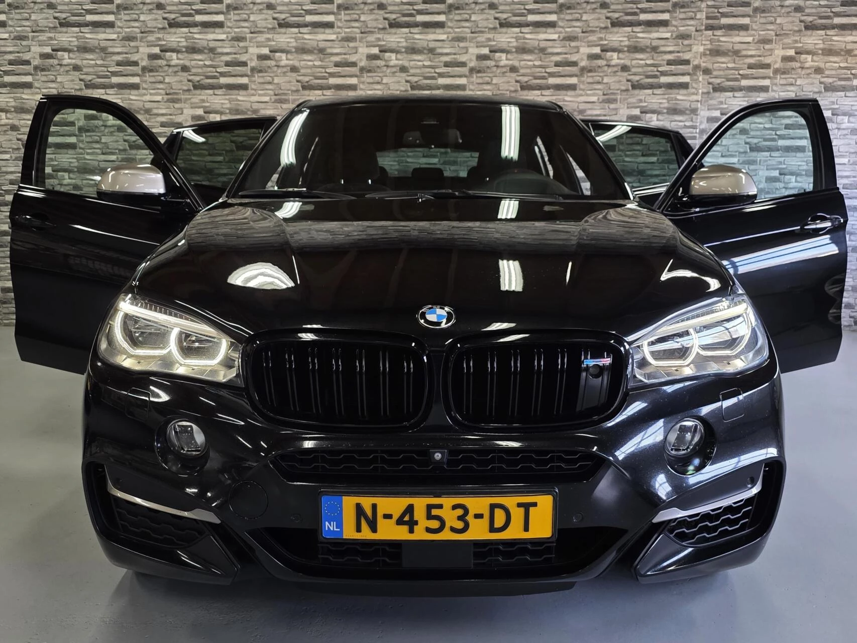 Hoofdafbeelding BMW X6