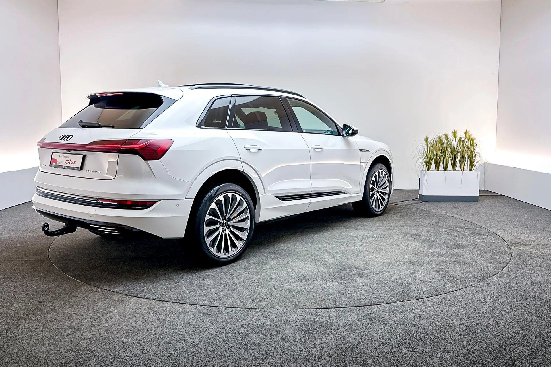 Hoofdafbeelding Audi e-tron