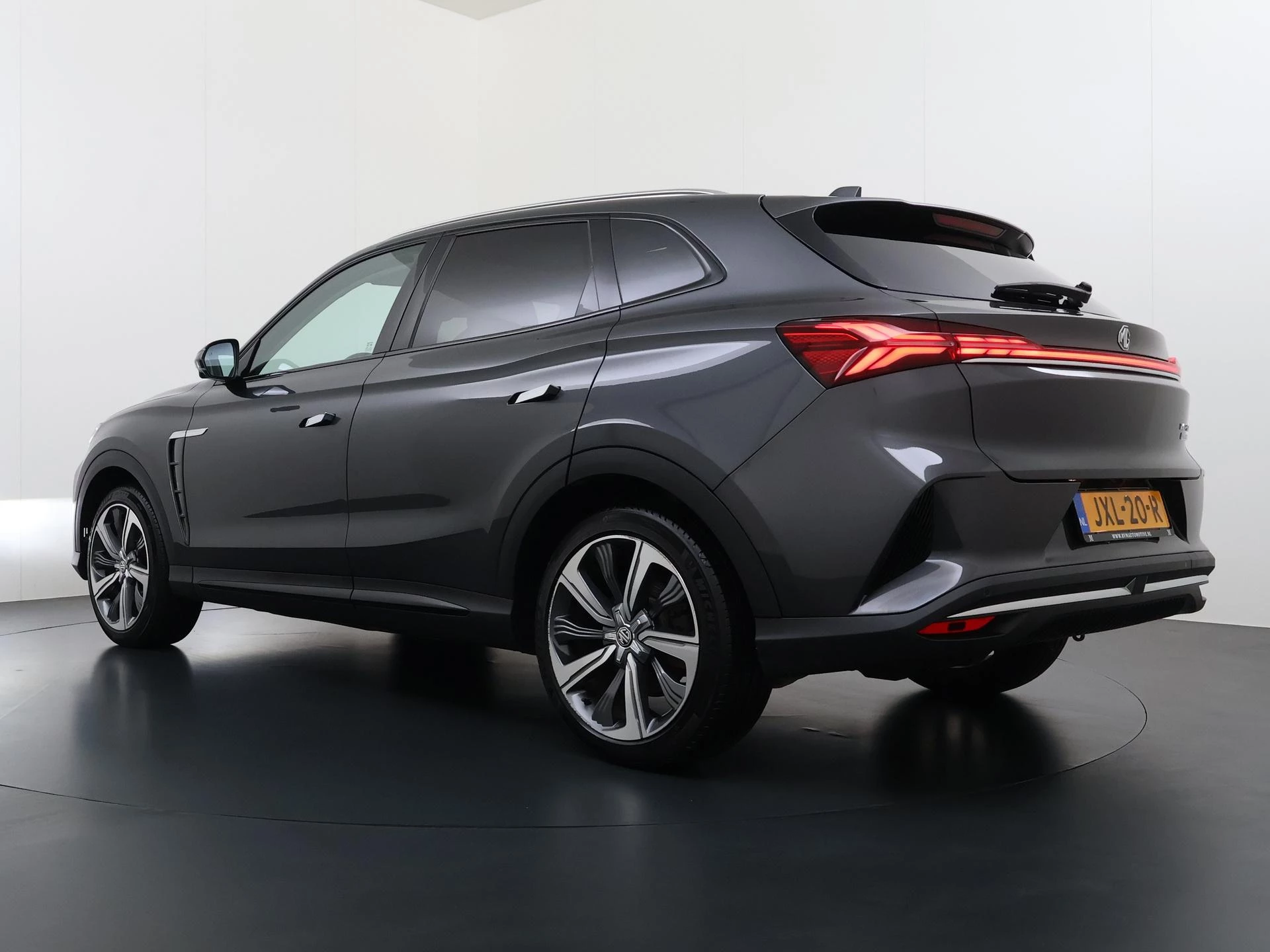 Hoofdafbeelding MG Marvel R