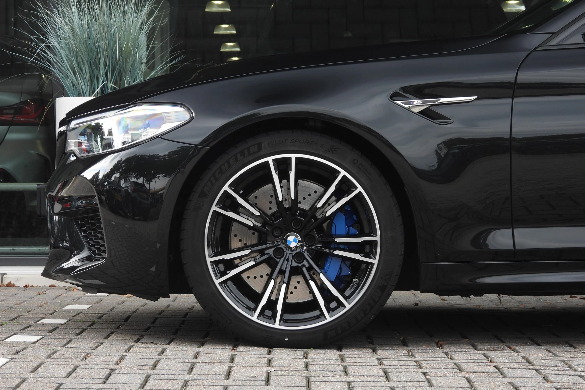Hoofdafbeelding BMW M5