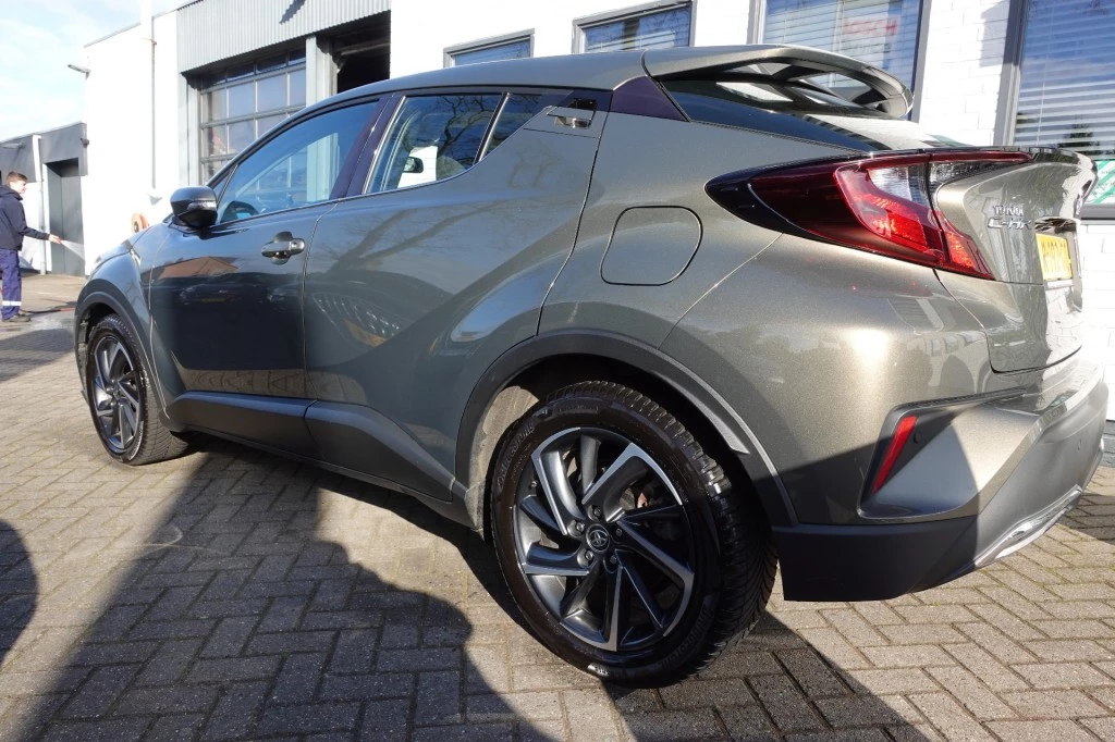 Hoofdafbeelding Toyota C-HR