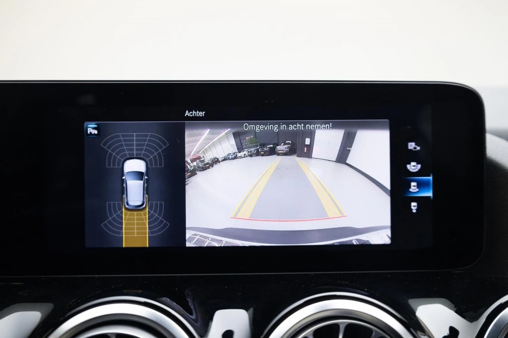 Hoofdafbeelding Mercedes-Benz EQA