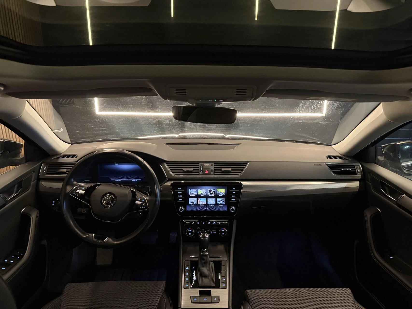 Hoofdafbeelding Škoda Superb