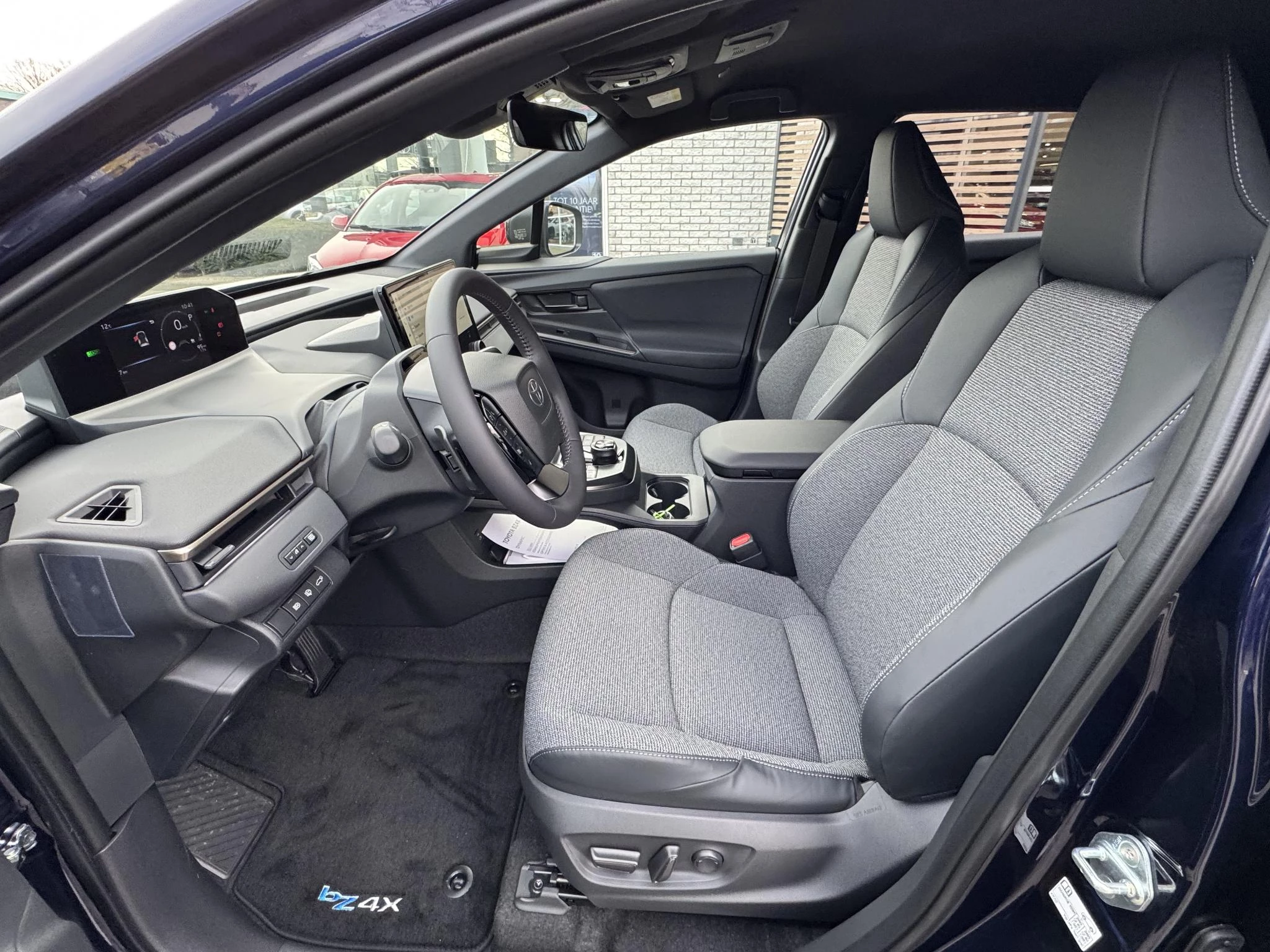 Hoofdafbeelding Toyota bZ4X