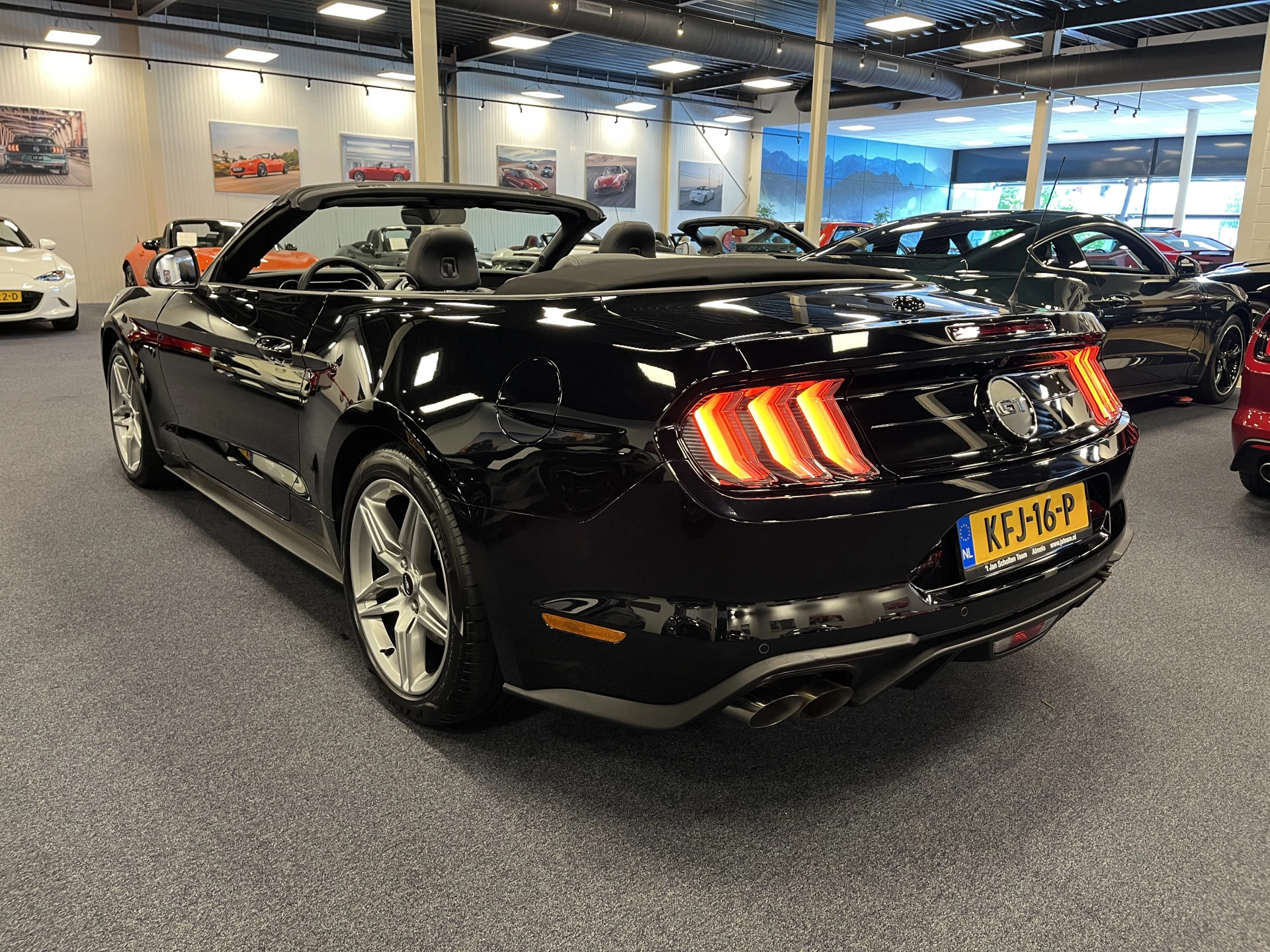 Hoofdafbeelding Ford Mustang