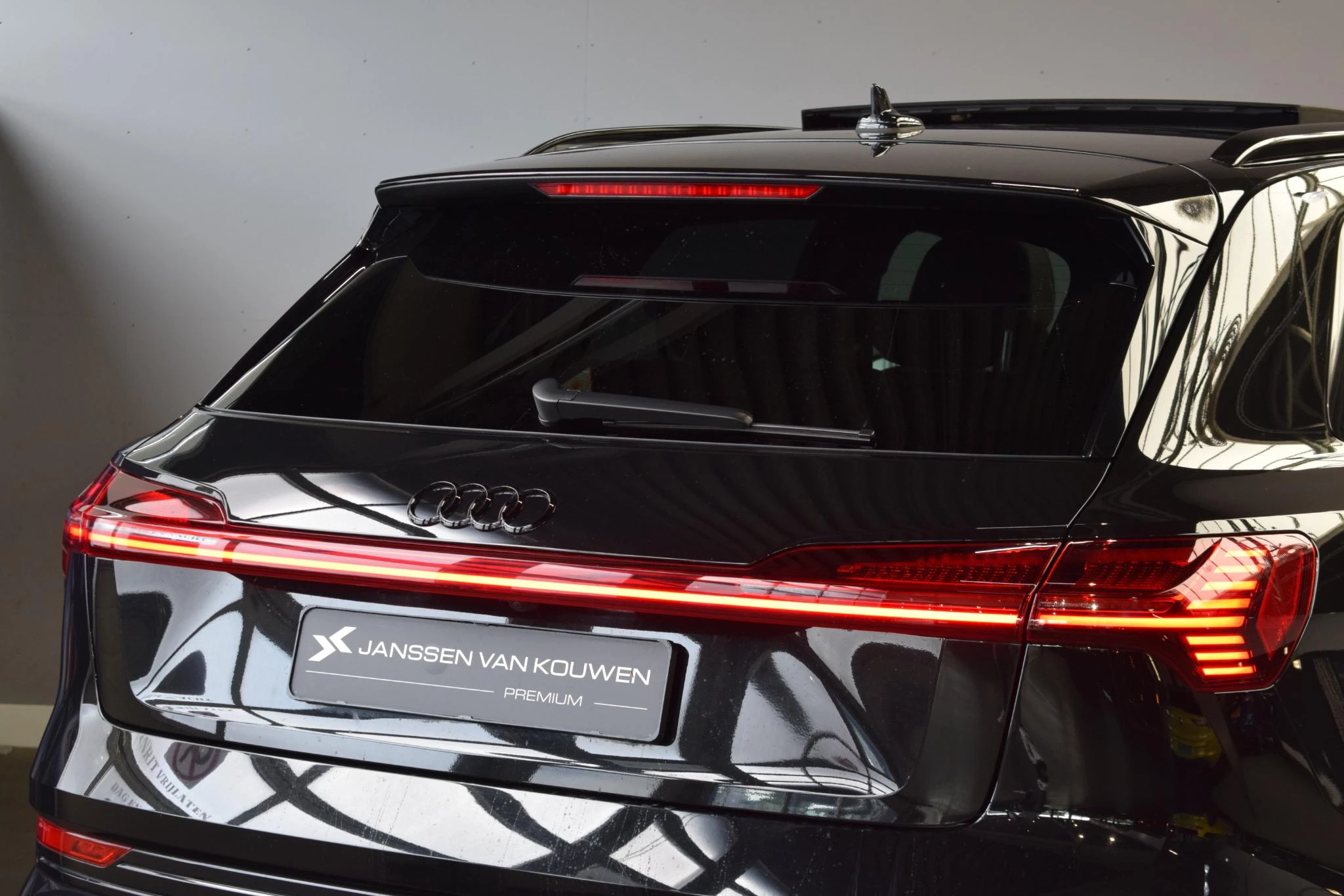 Hoofdafbeelding Audi e-tron