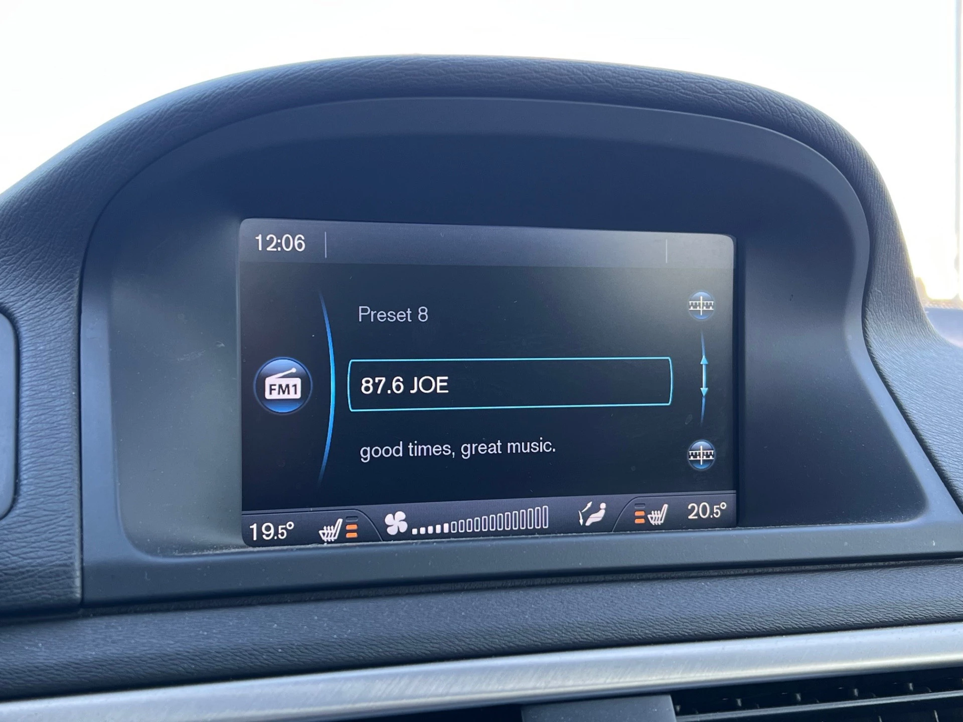 Hoofdafbeelding Volvo V70