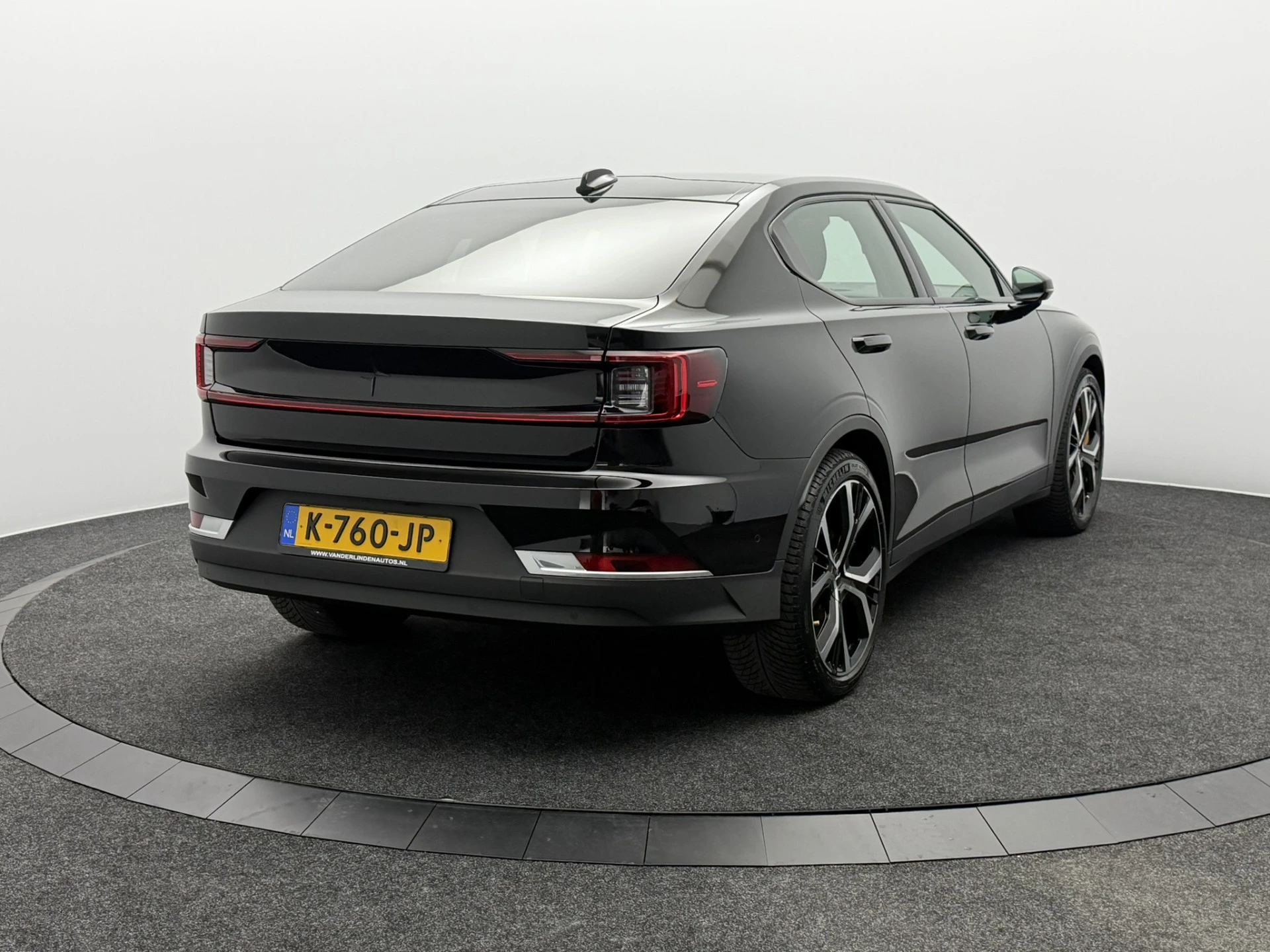 Hoofdafbeelding Polestar 2