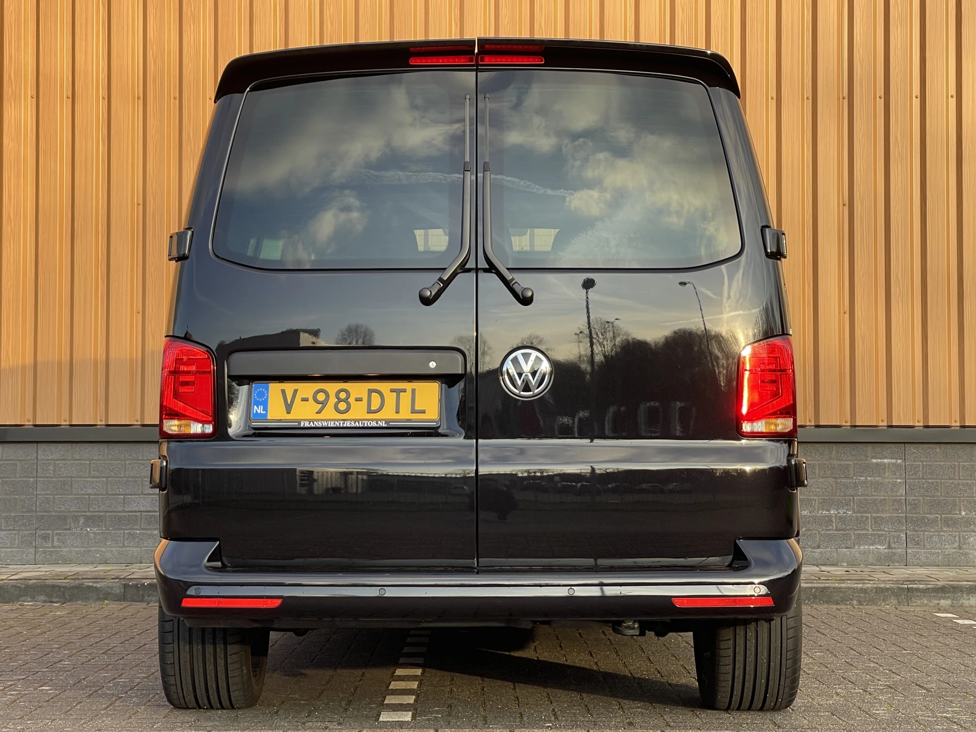 Hoofdafbeelding Volkswagen Transporter