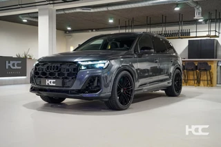 Hoofdafbeelding Audi Q7 Audi Q7 60 TFSIe Competition | 23'' ABT | B&O | RS Stoelen Audi Q7 60 TFSIe Comp. | Nieuw | Direct. lever. | B&O 3D