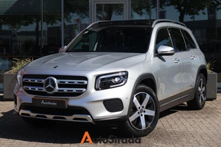 Hoofdafbeelding Mercedes-Benz GLB Mercedes GLB 200 Business Solution 163PK | 7 Pers | Keyless | Memory | Pano | Camera | Navi | Climate | Multibeam LED