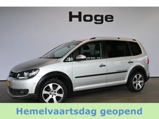 Volkswagen Touran 1.4 TSI Cross Climate control Trekhaak Cruise control PDC Inruil Mogelijk!