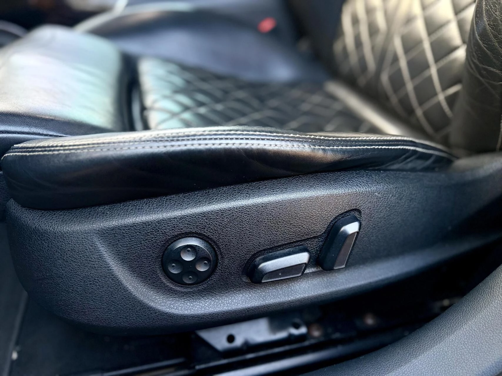 Hoofdafbeelding Audi S6