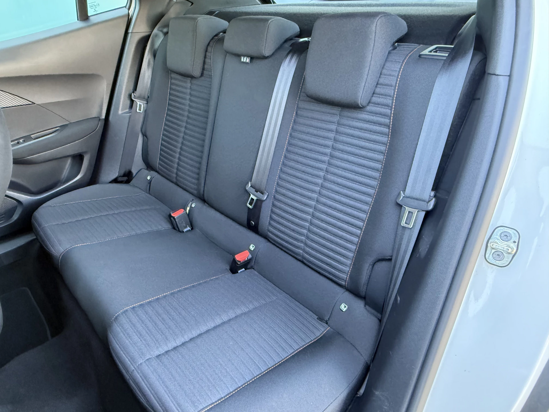 Hoofdafbeelding Peugeot e-2008