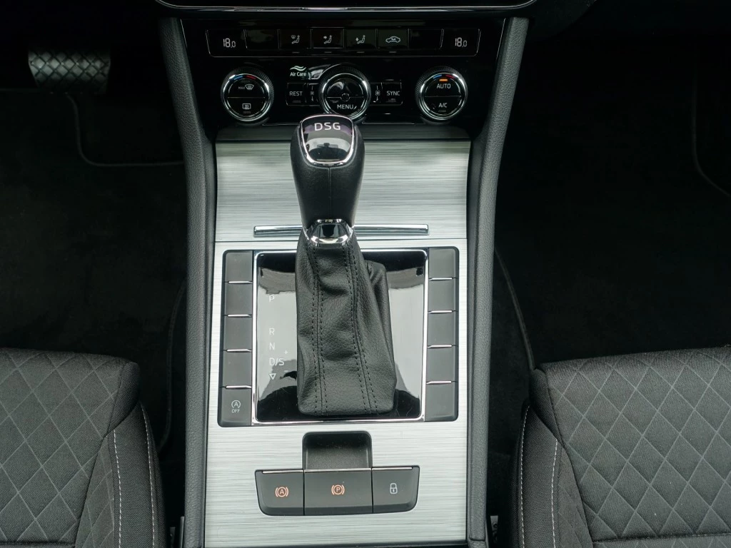 Hoofdafbeelding Škoda Superb