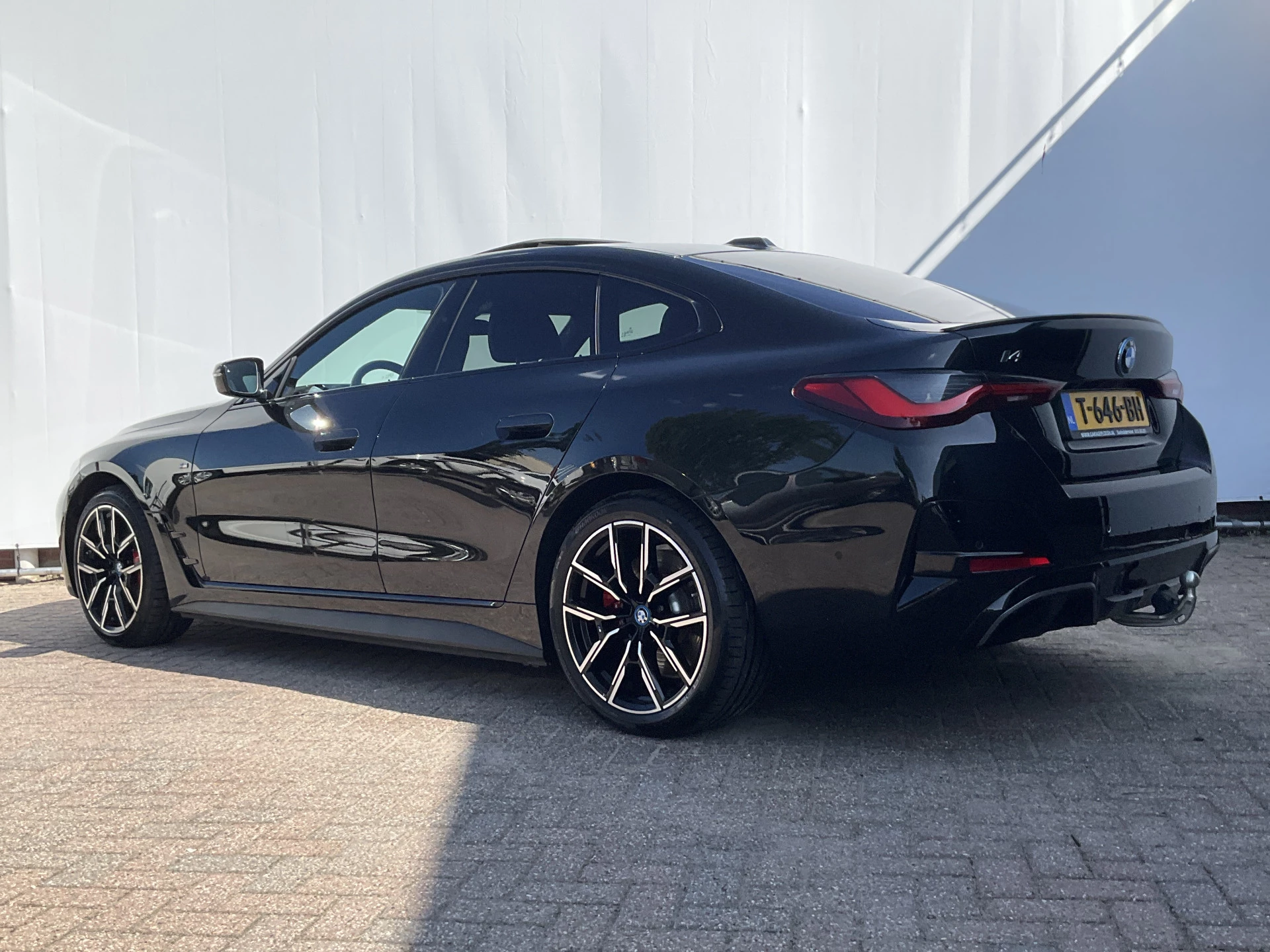 Hoofdafbeelding BMW i4