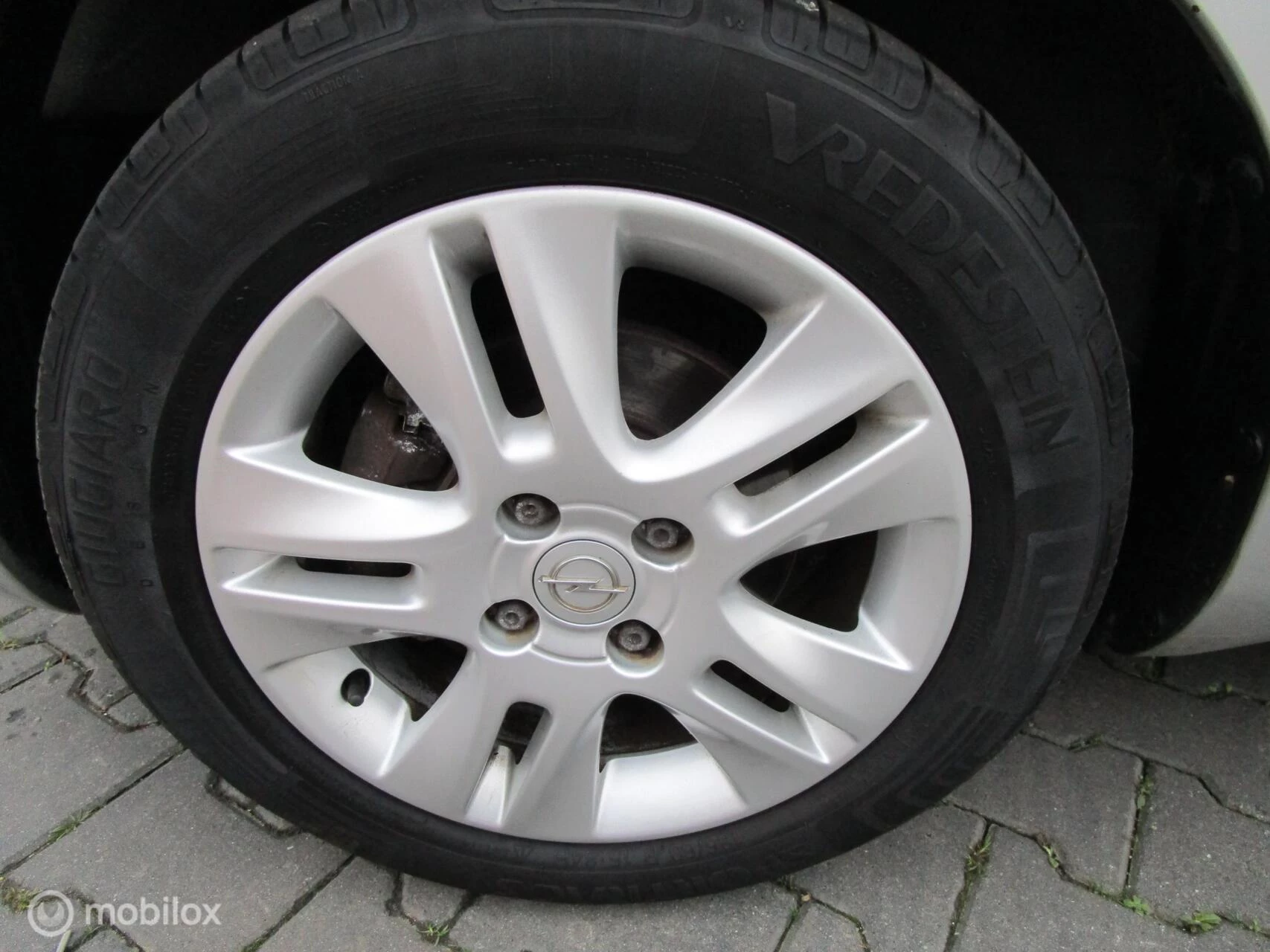 Hoofdafbeelding Opel Agila