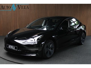 Hoofdafbeelding Tesla Model 3 Tesla Model 3 RWD Autopilot ACC Stuurverwarm. PDC Leer Navi Panoramadak 360° Elektr. achterklep Stoelverwarming voor & achter Climate voor & achter LM velgen BTW auto! Nieuw!