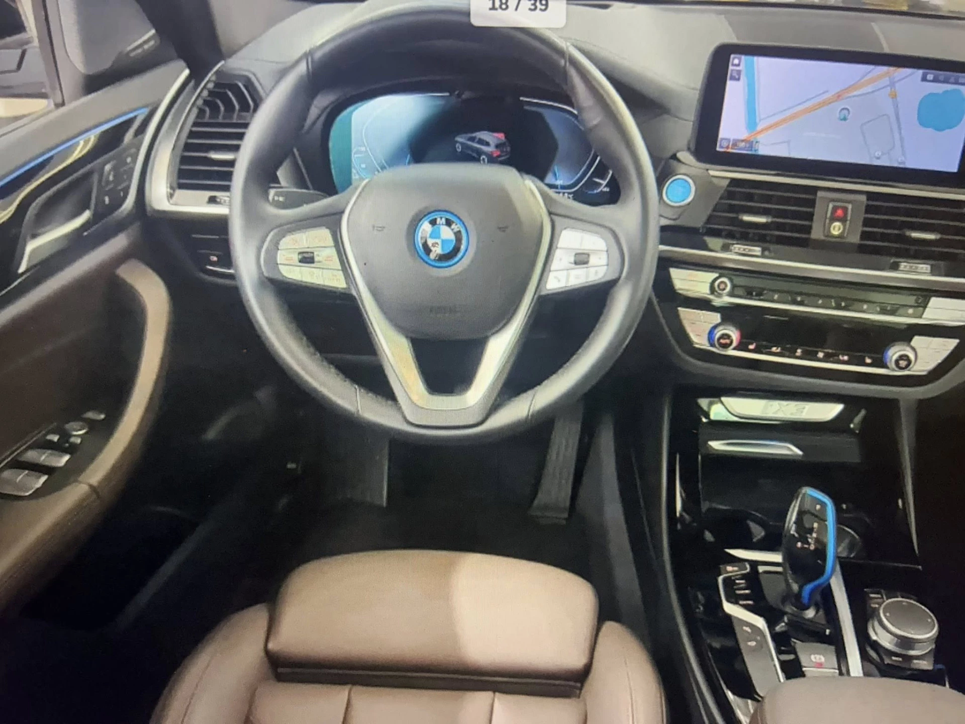 Hoofdafbeelding BMW iX3