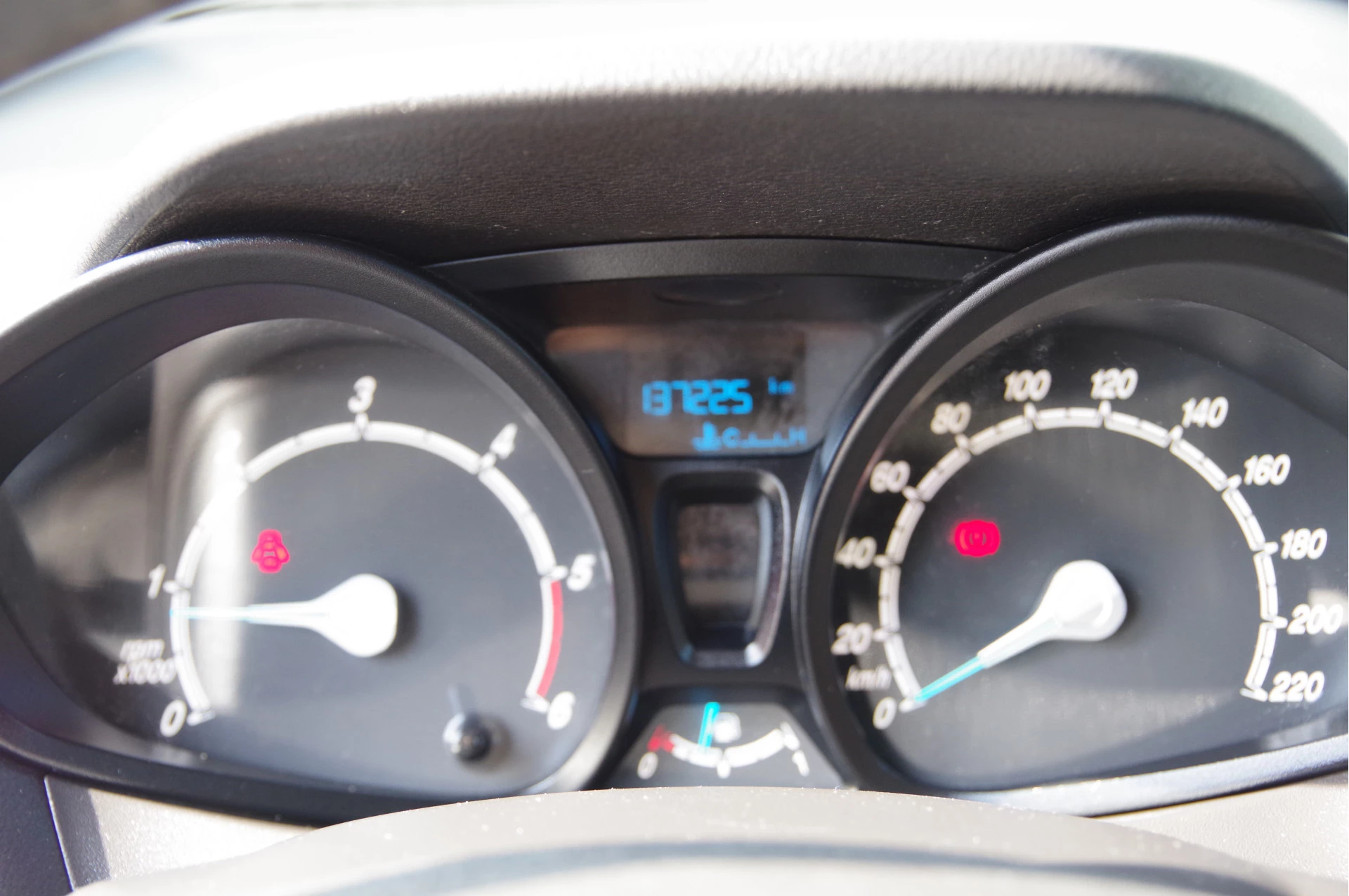 Hoofdafbeelding Ford Transit Courier