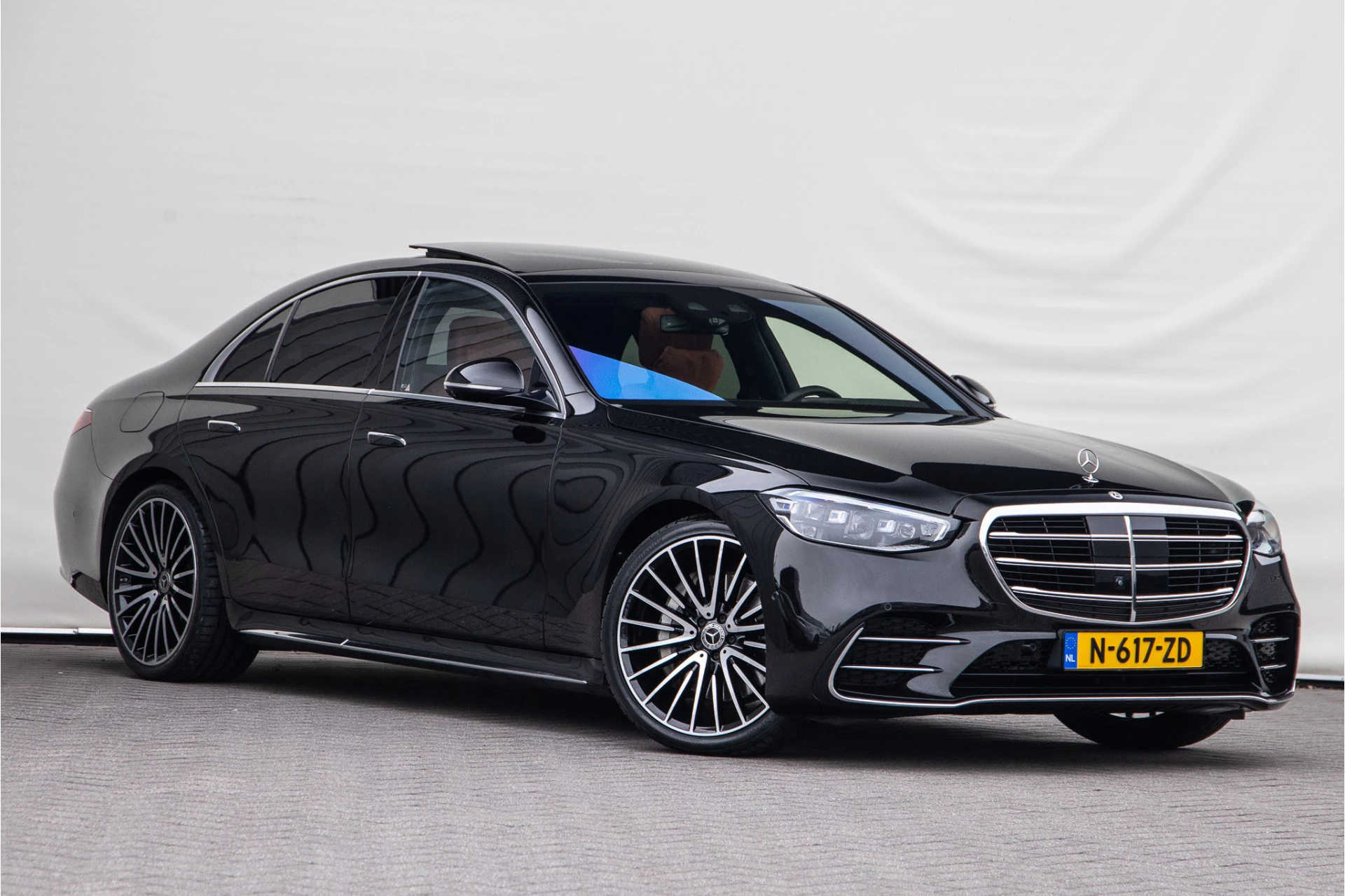 Hoofdafbeelding Mercedes-Benz S-Klasse