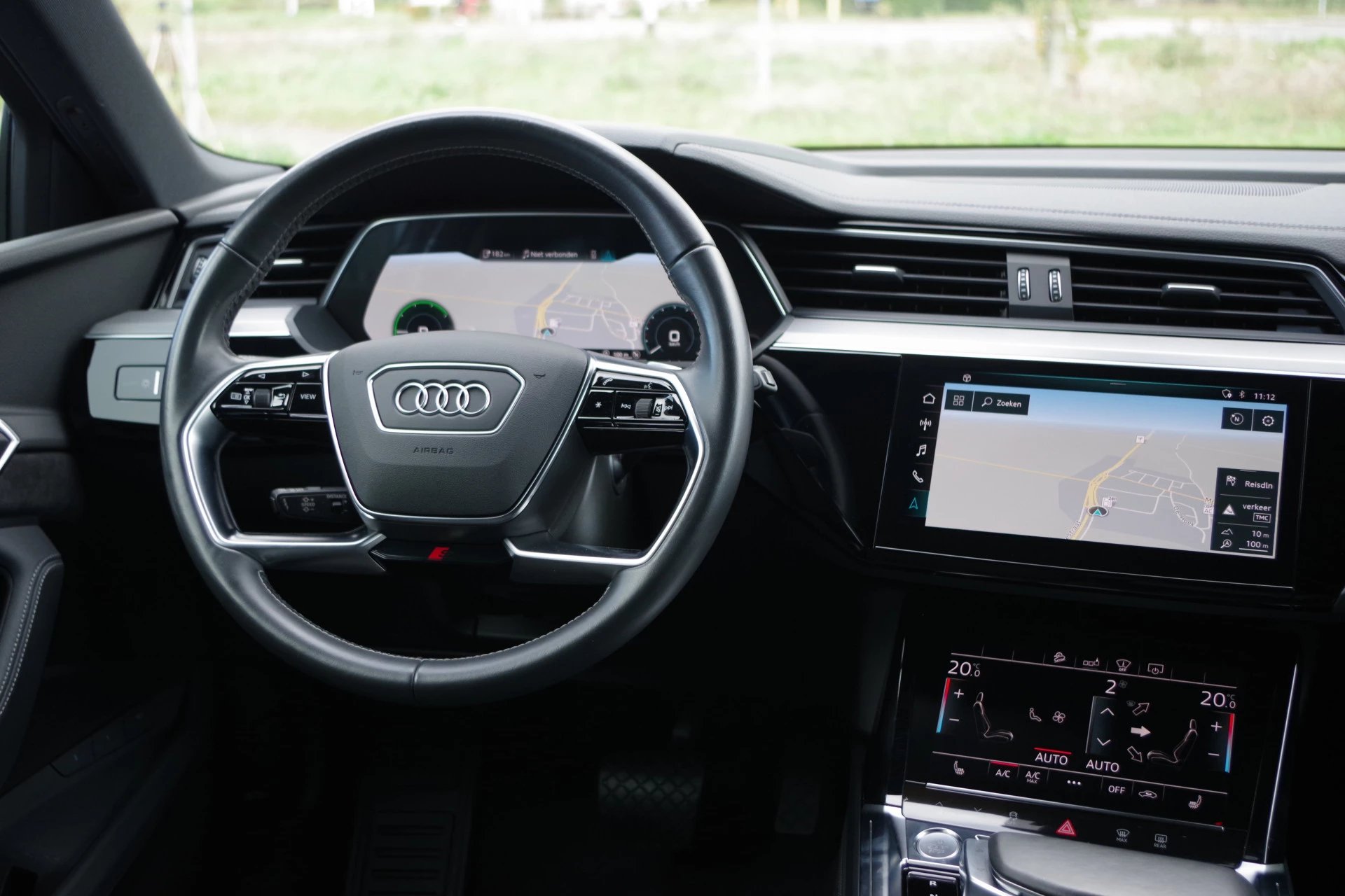 Hoofdafbeelding Audi e-tron