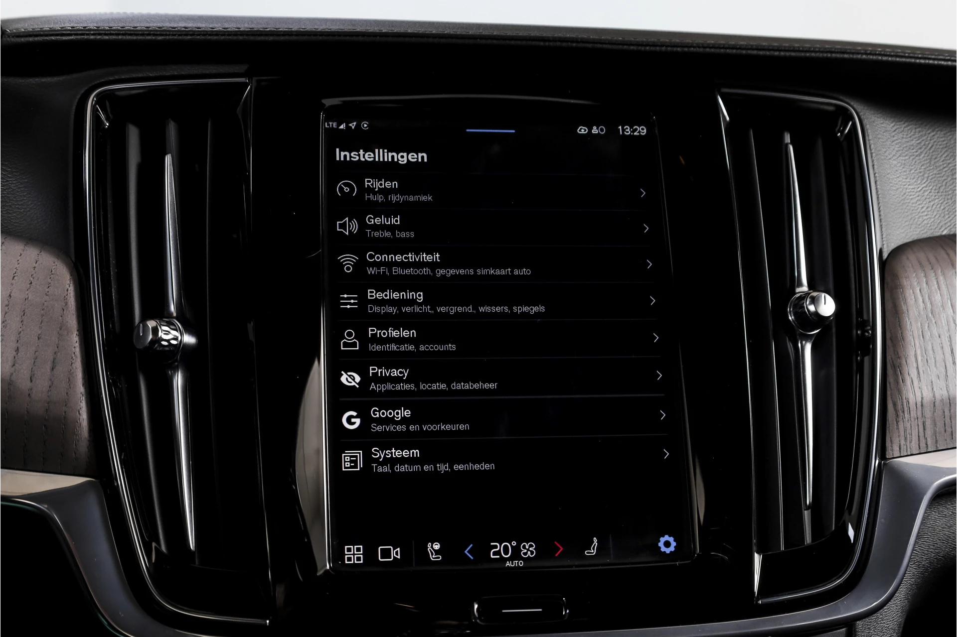 Hoofdafbeelding Volvo V90