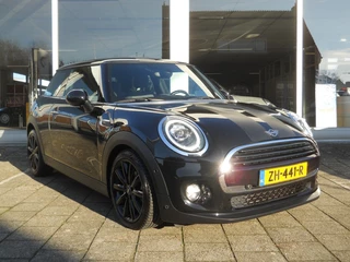 Hoofdafbeelding MINI Cooper MINI Cooper Chili