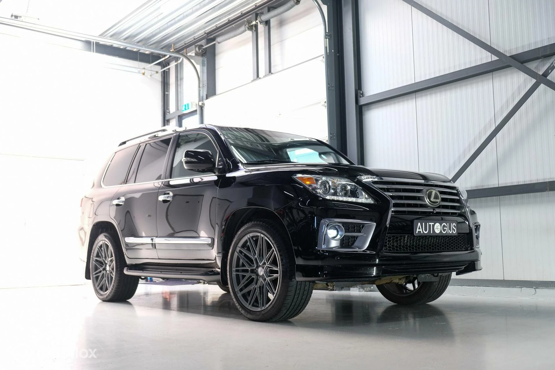 Hoofdafbeelding Lexus LX