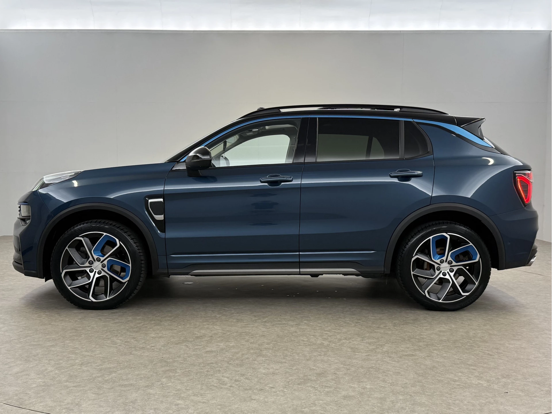 Hoofdafbeelding Lynk & Co 01