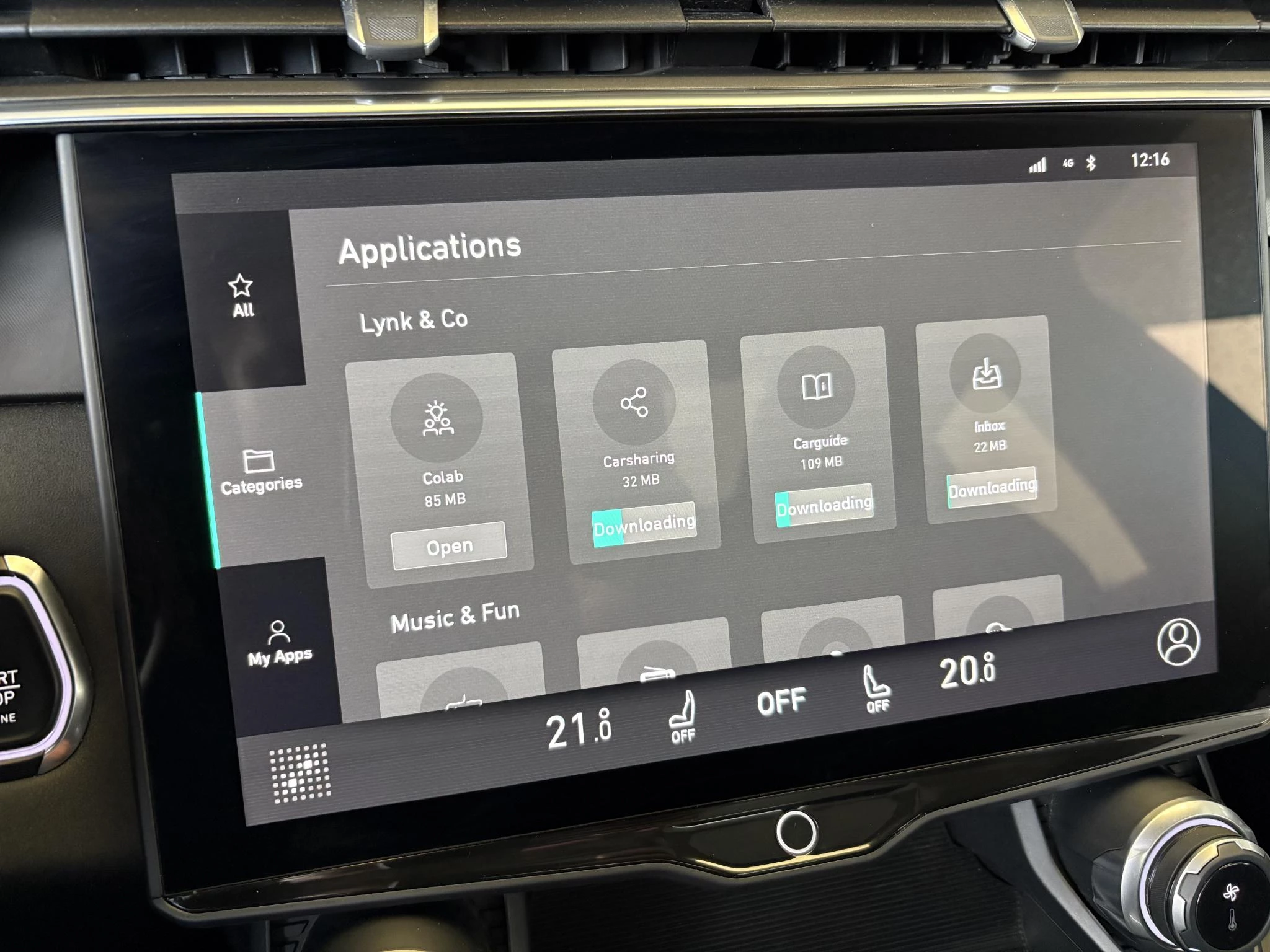 Hoofdafbeelding Lynk & Co 01
