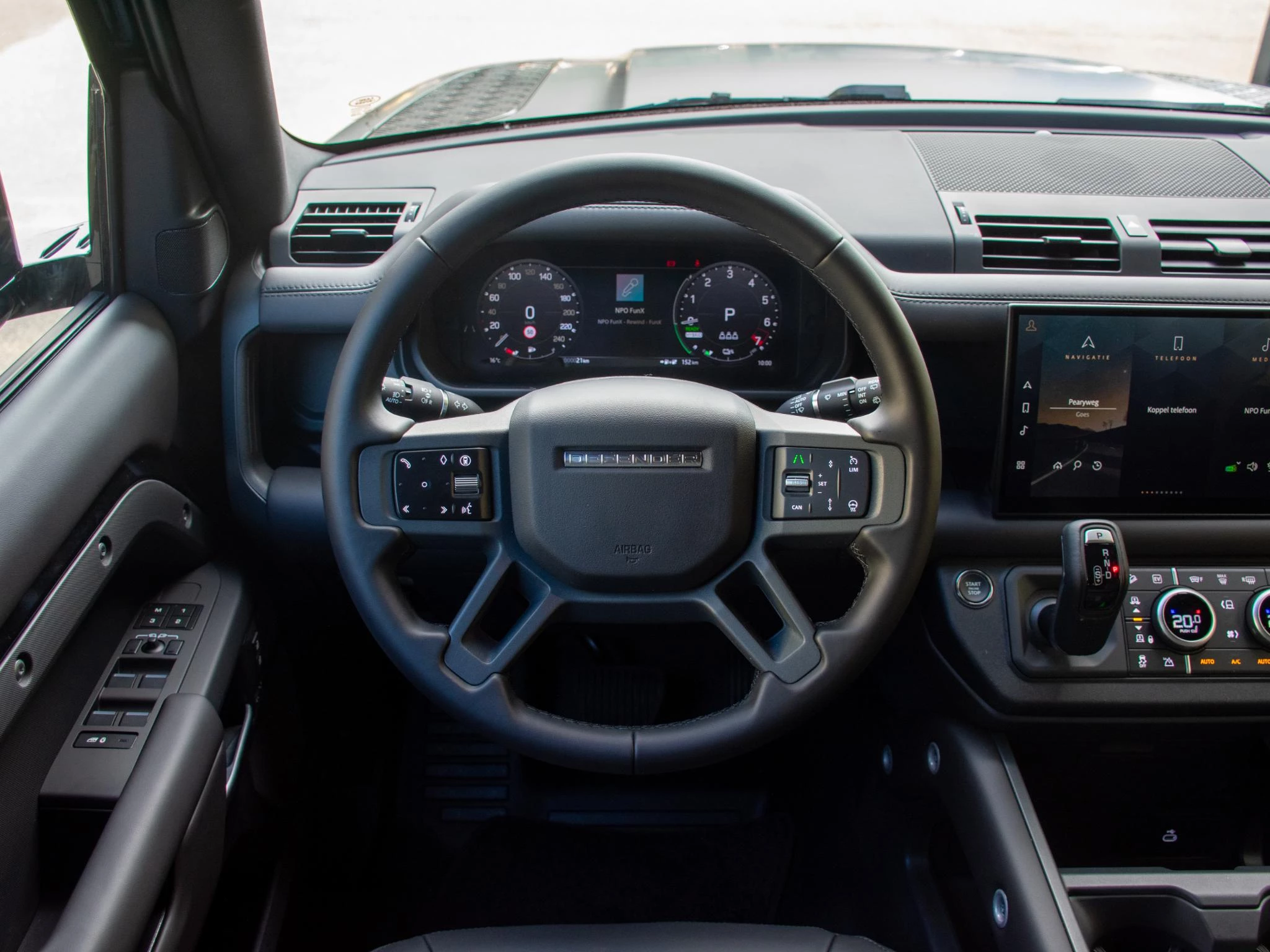 Hoofdafbeelding Land Rover Defender