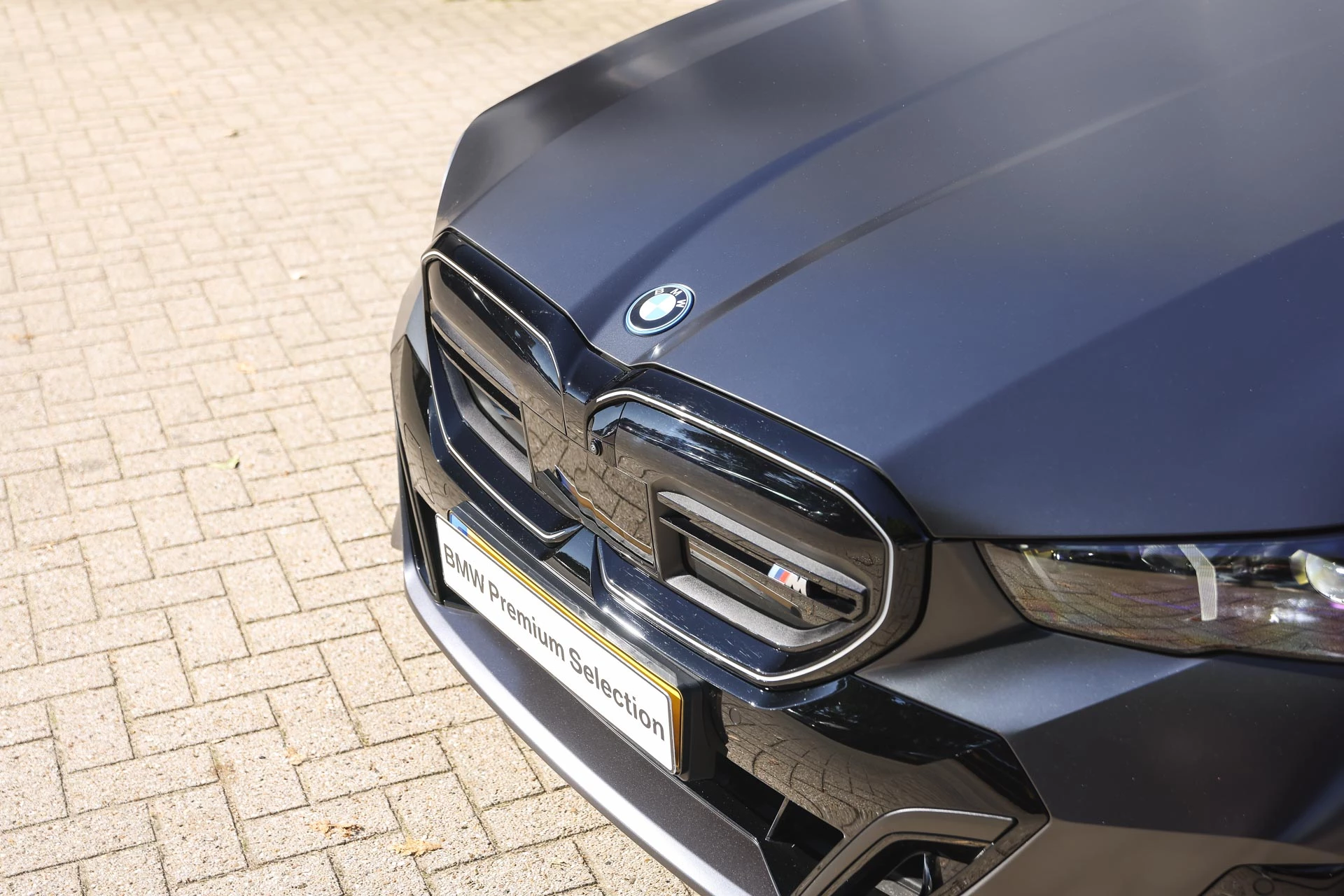 Hoofdafbeelding BMW i5