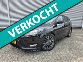 Hoofdafbeelding Ford Focus Ford Focus Wagon 92KW Titanium ST-Line navigatie,parkeersensoren,stoelverwarming
