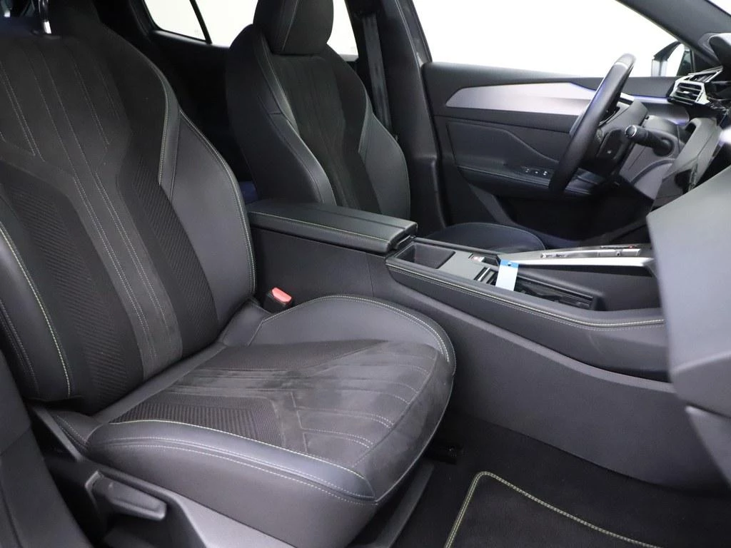 Hoofdafbeelding Peugeot 408