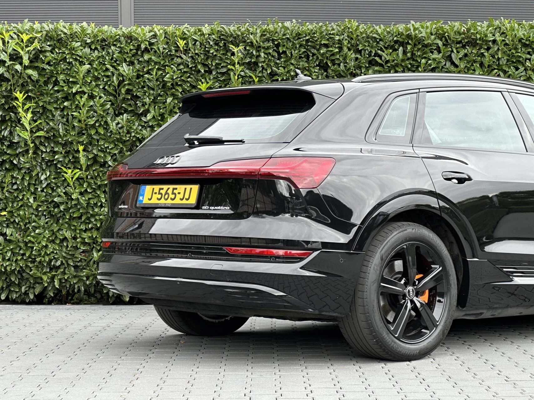 Hoofdafbeelding Audi e-tron