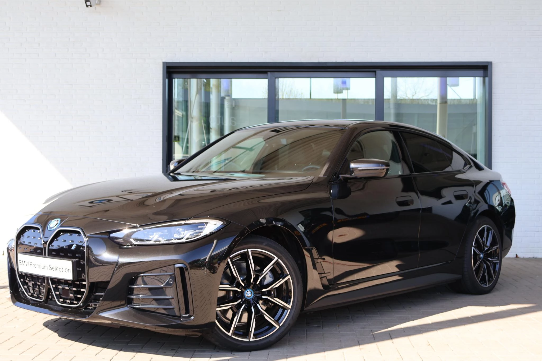 Hoofdafbeelding BMW i4