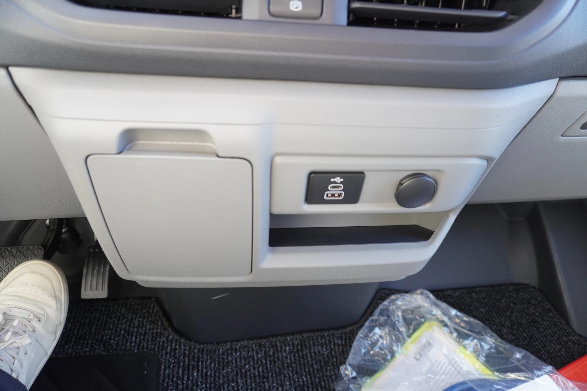 Hoofdafbeelding Ford E-Transit