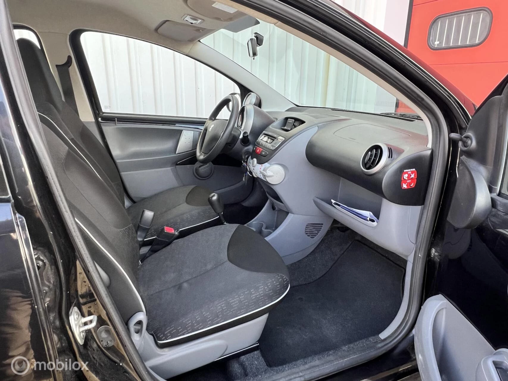 Hoofdafbeelding Peugeot 107