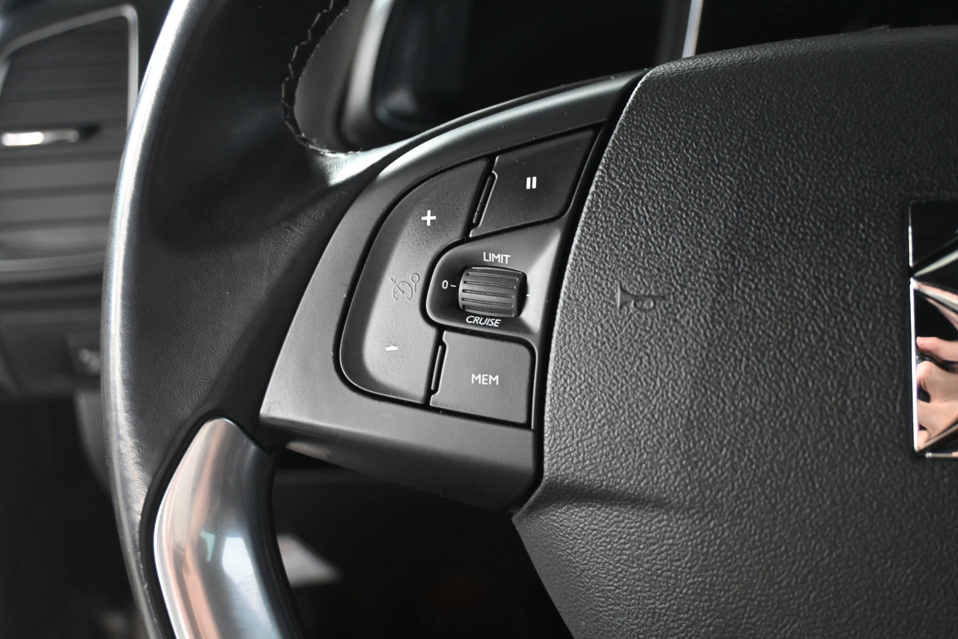 Hoofdafbeelding DS DS 5