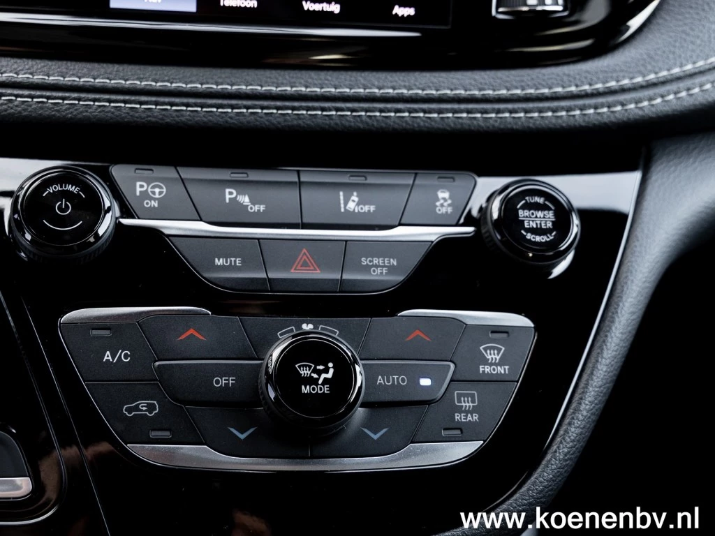 Hoofdafbeelding Chrysler Pacifica