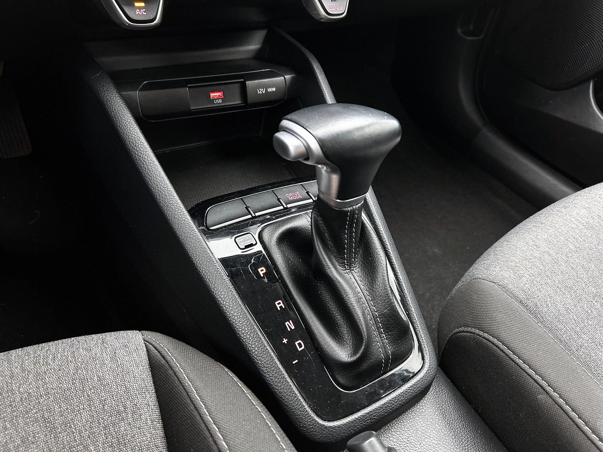 Hoofdafbeelding Kia Stonic