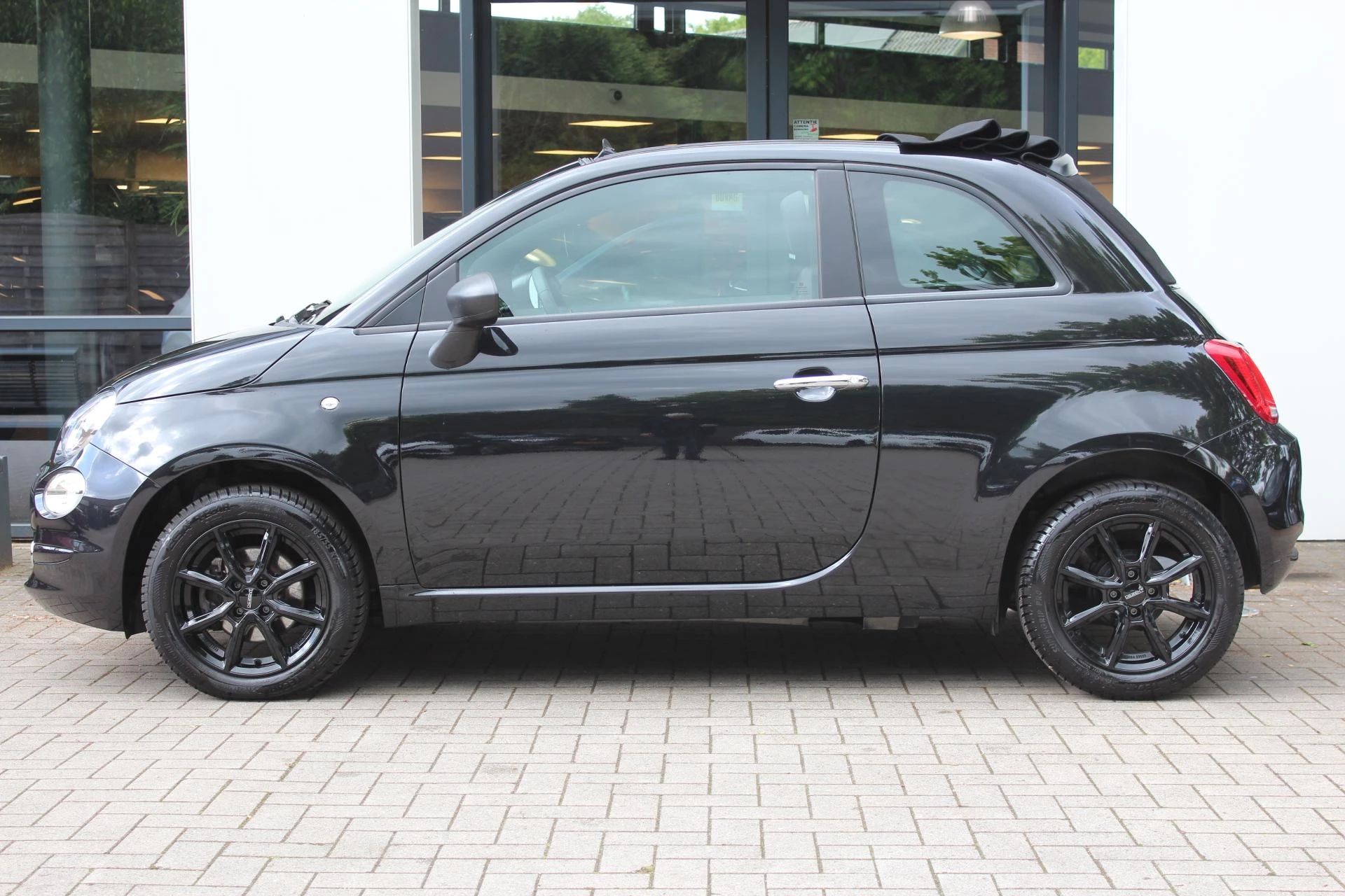 Hoofdafbeelding Fiat 500C