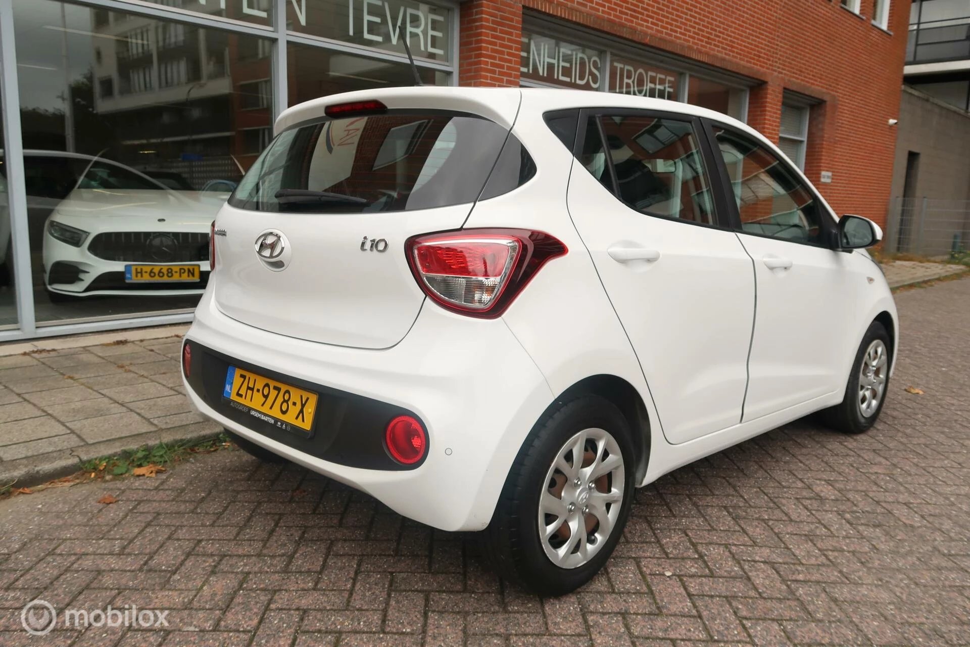 Hoofdafbeelding Hyundai i10