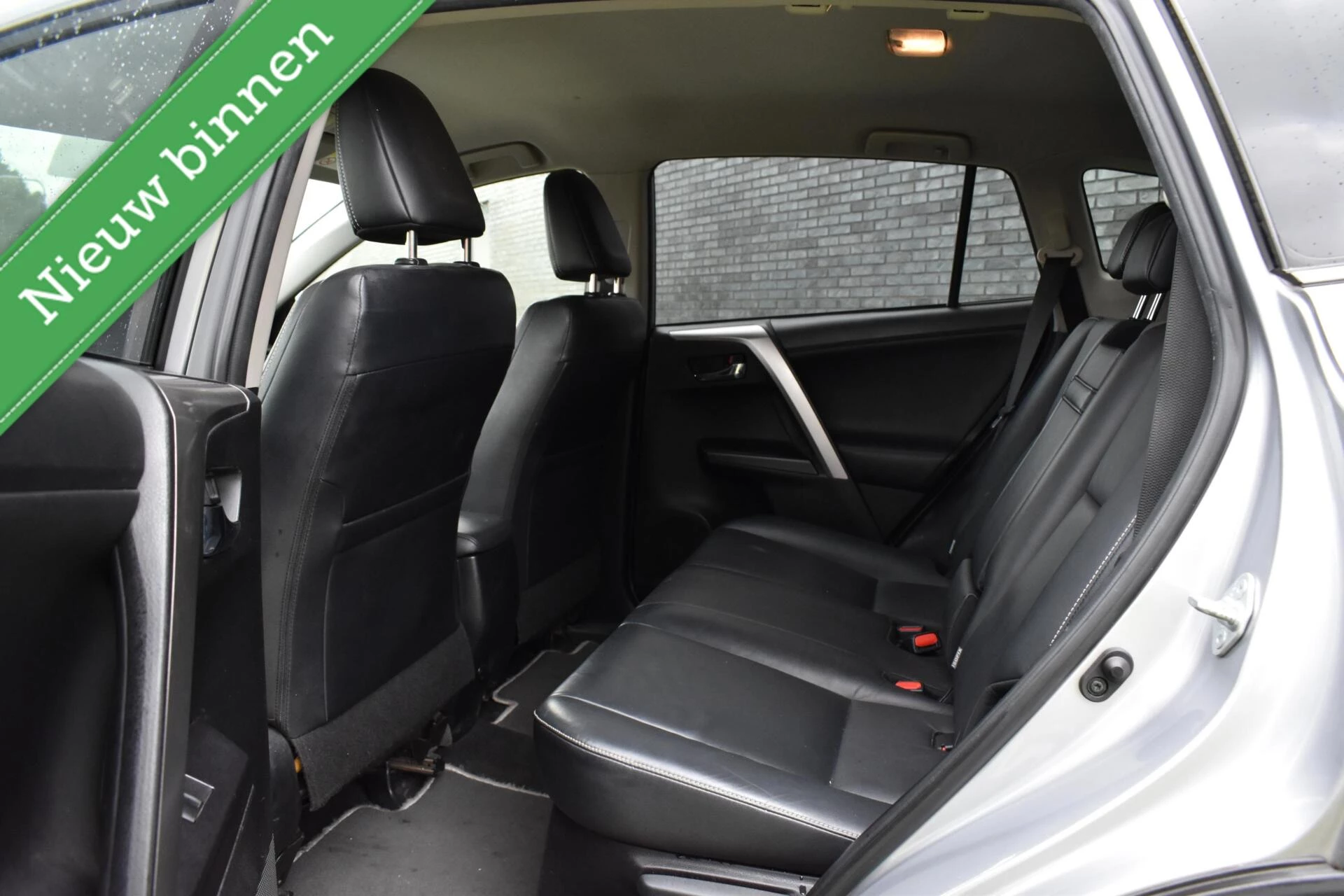 Hoofdafbeelding Toyota RAV4