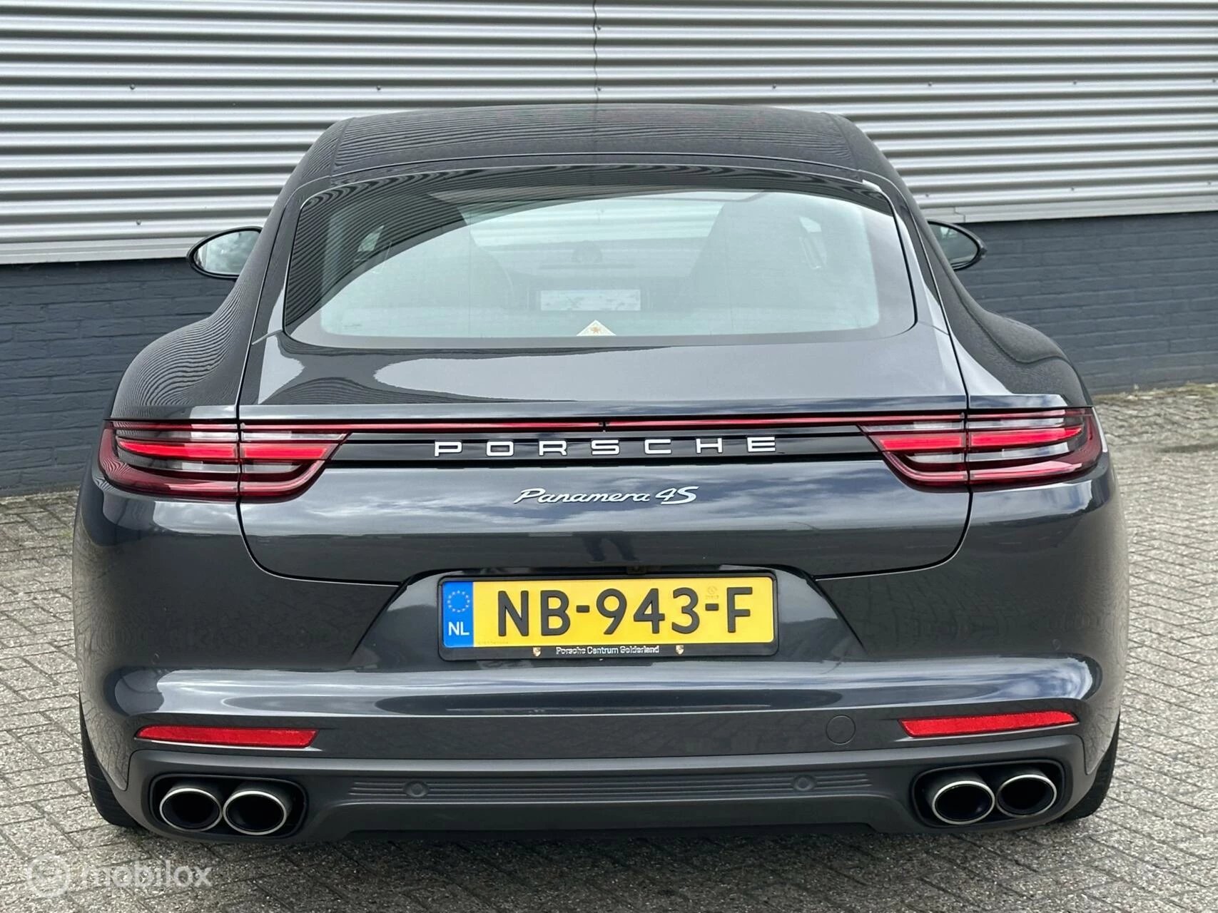 Hoofdafbeelding Porsche Panamera