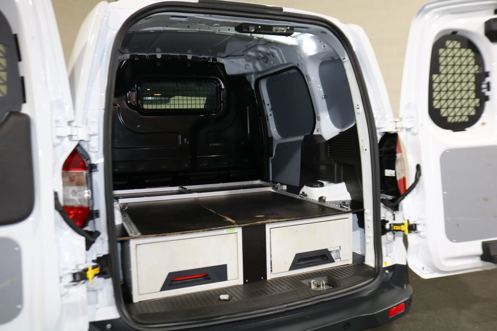 Hoofdafbeelding Ford Transit Courier