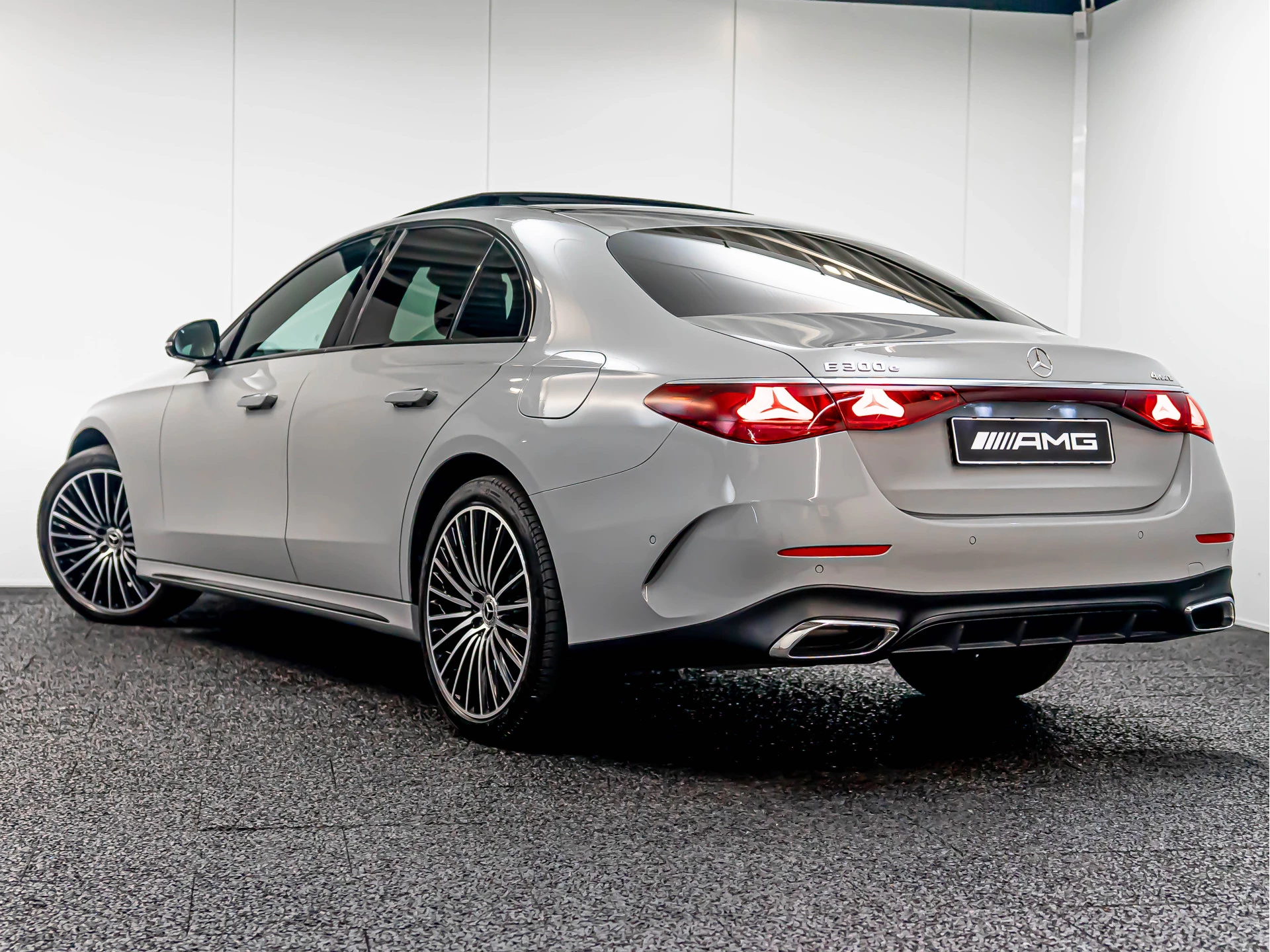 Hoofdafbeelding Mercedes-Benz E-Klasse