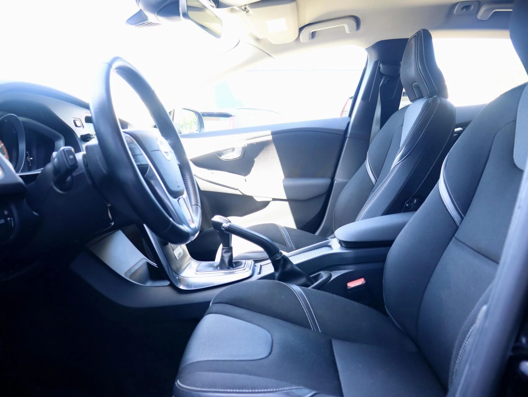 Hoofdafbeelding Volvo V40