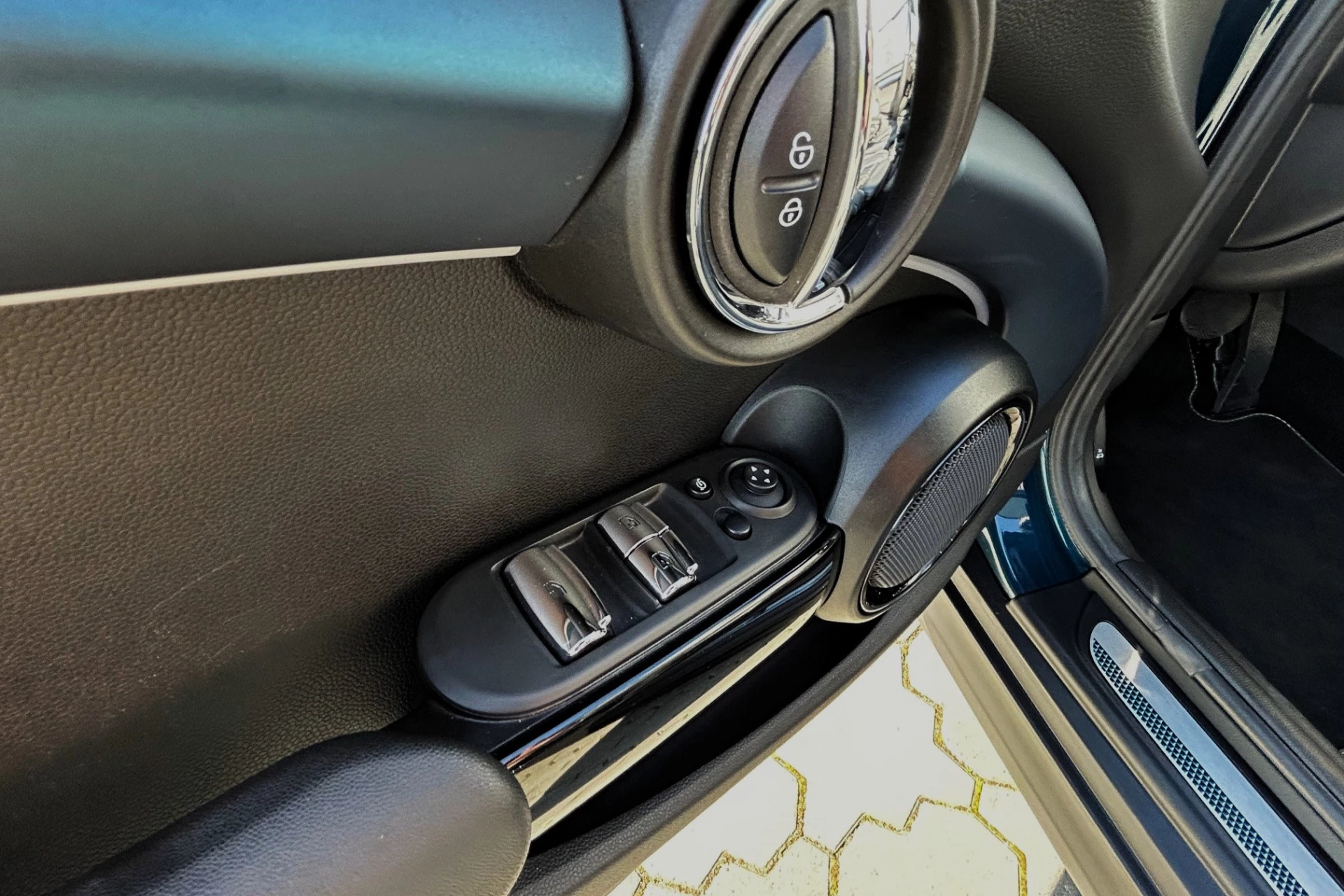 Hoofdafbeelding MINI Cooper Cabrio